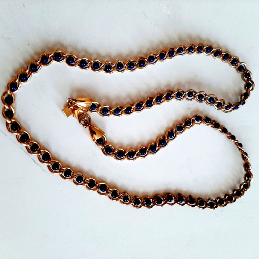 Banana Republic Long Necklace